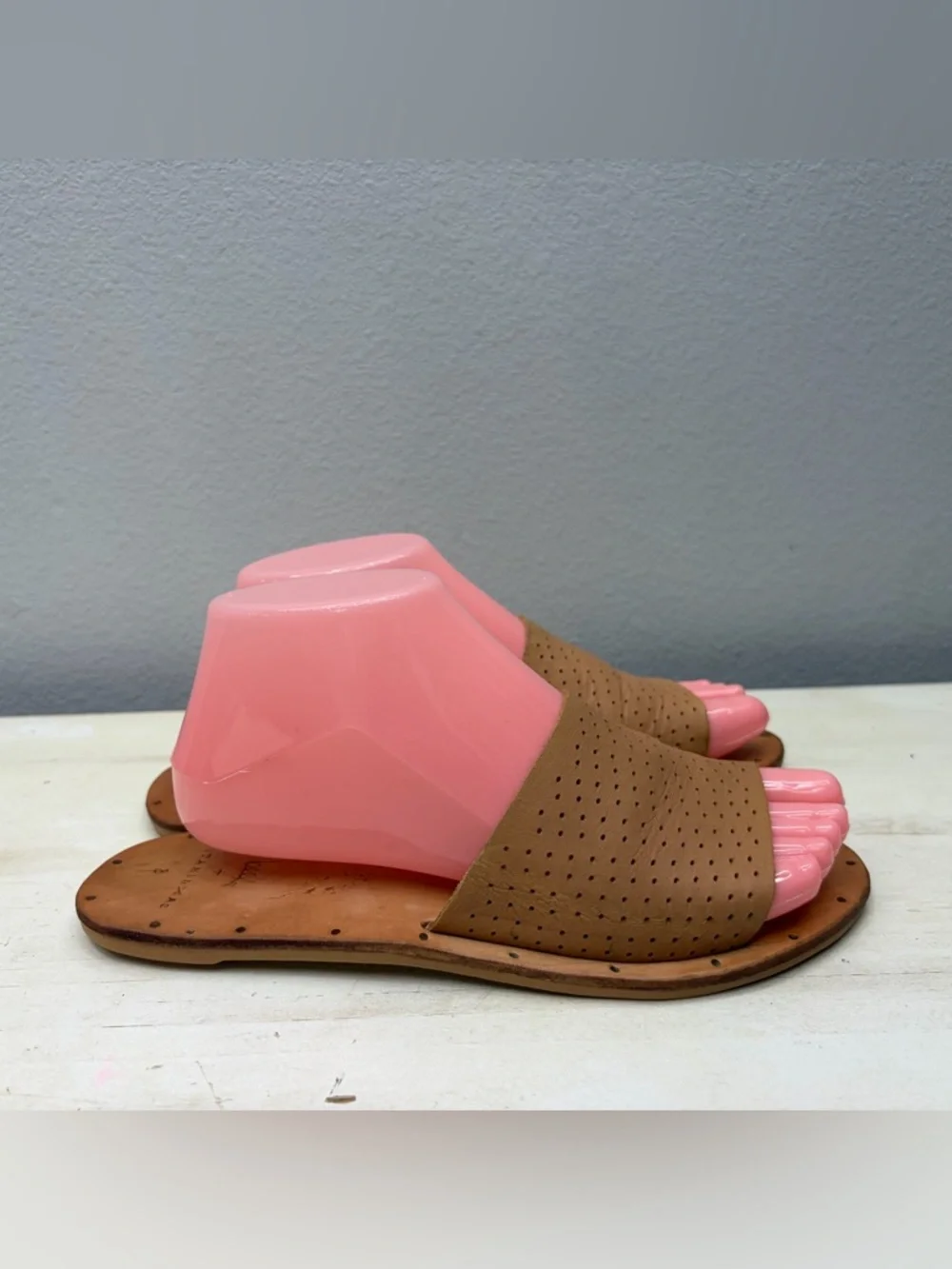 Beek + Vitamin Brown Leather Mockingbird Slide Sandals Size 8